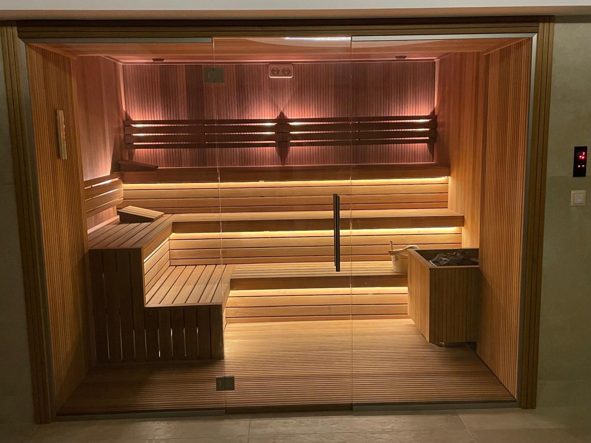 Jastrzębia Góra Kaskada Spa & Comfort Willa מראה חיצוני תמונה